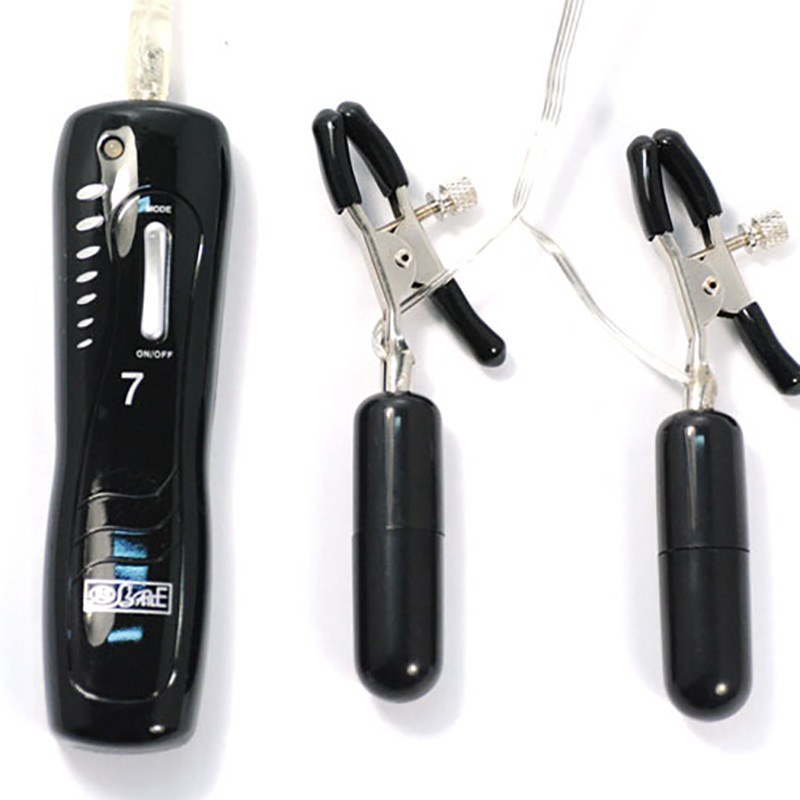 Lovehoney nipple clamps Black vibrating nipple clamps with beads, accessible Lovehoney-style range